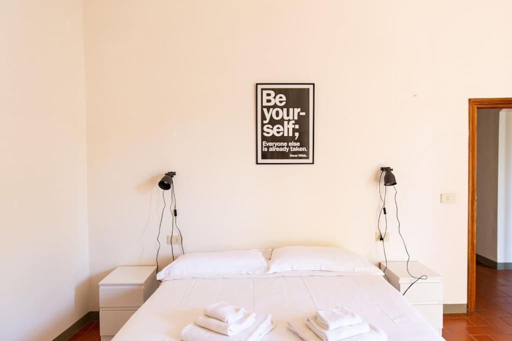 Cozy Apartment With A Strategic Position Флоренция Экстерьер фото